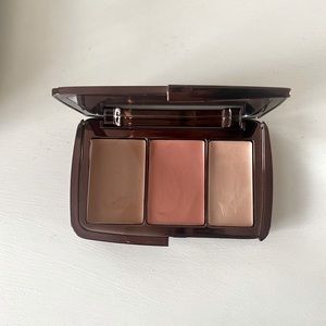 Hourglass Illume Sheer Color Trio